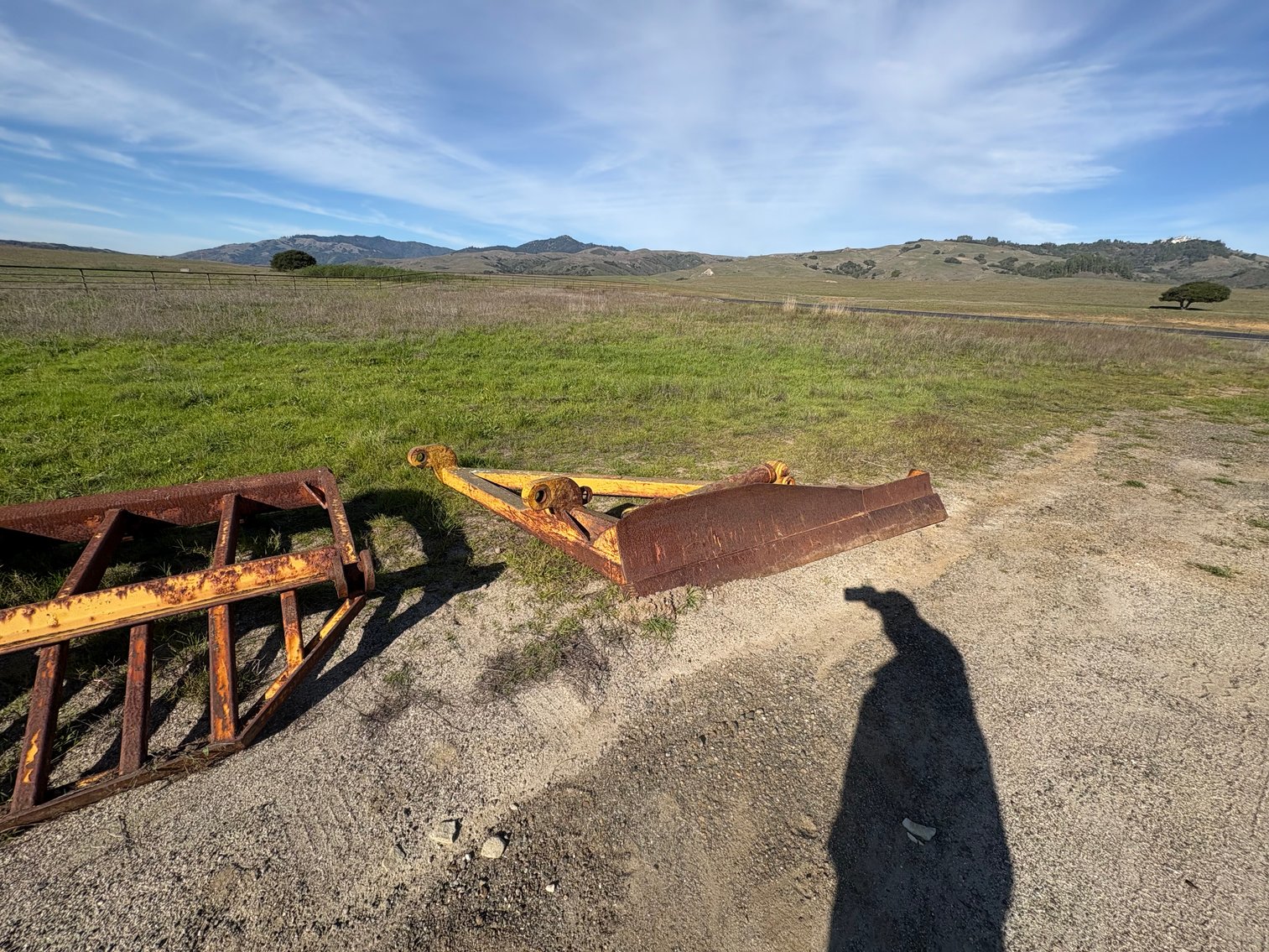 Image for Cat D7G w/ Brush Rake