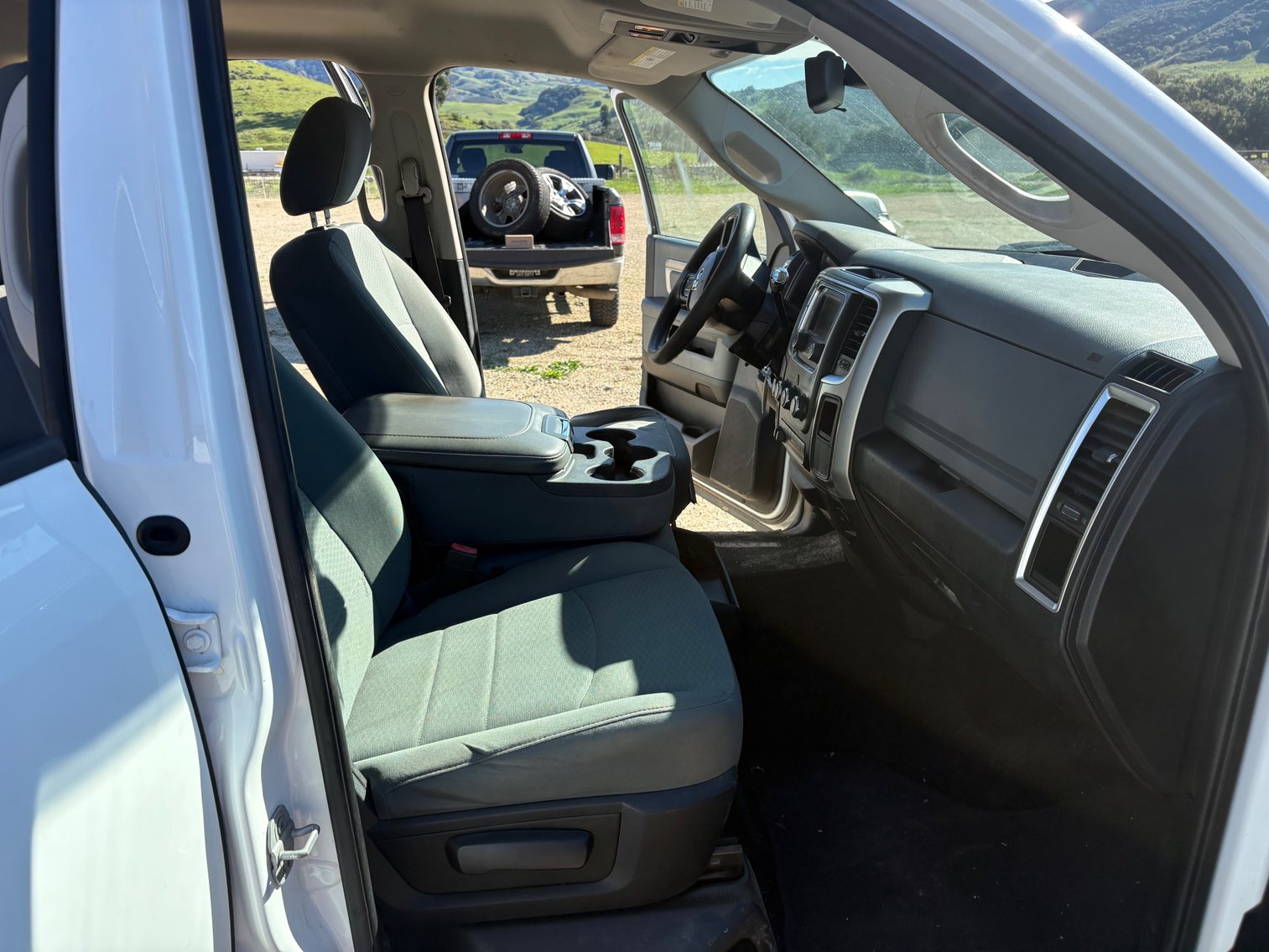 Image for 2013 Ram 3500 4X4 Utility Truck