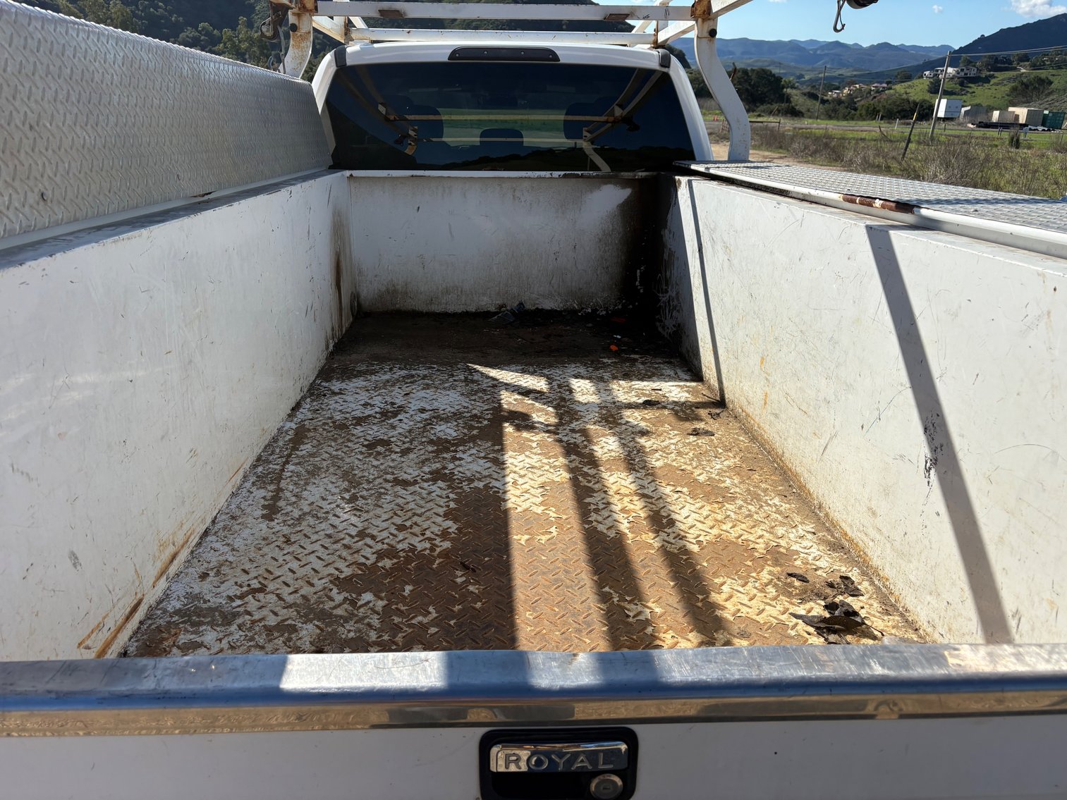 Image for 2017 Ford F350 4X4 XLT Utility Truck