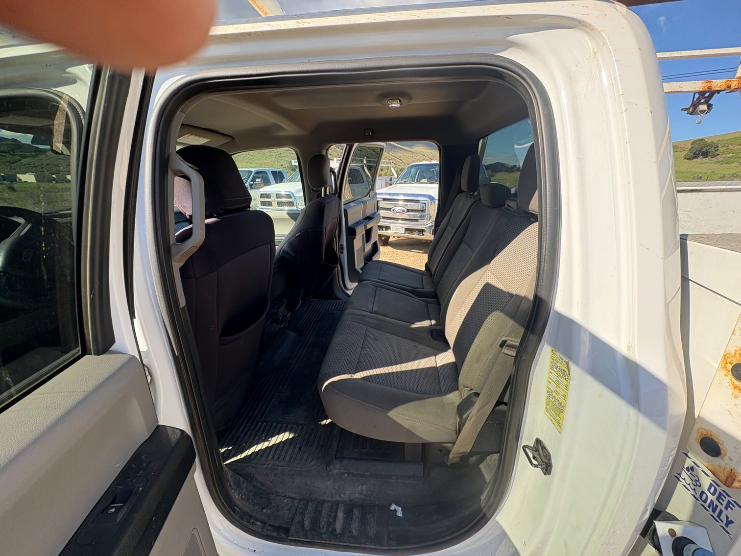 Image for 2017 Ford F350 4X4 XLT Utility Truck