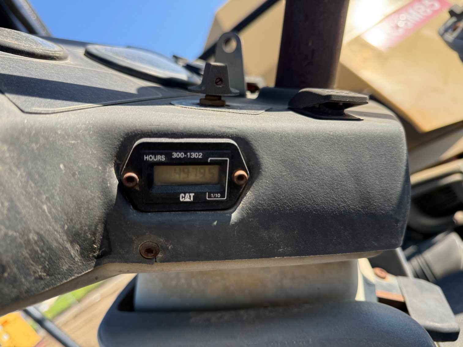 Image for 2014 Caterpillar CB64