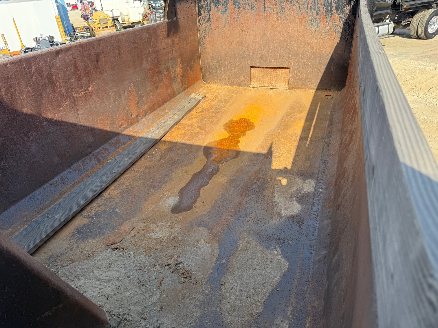 Image for 2013 Mack CXU613 T/A Dump Truck