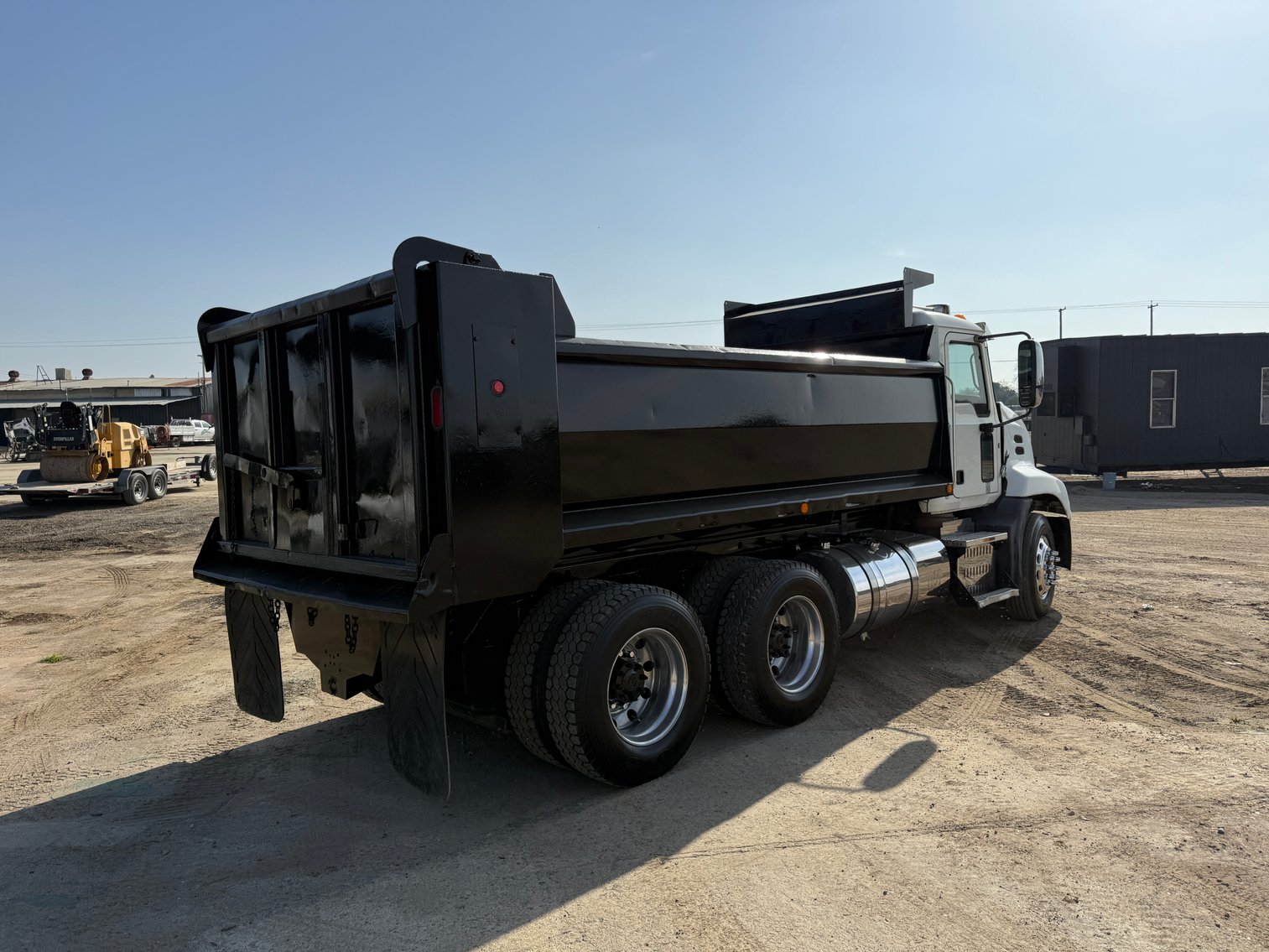 Image for 2013 Mack CXU613 T/A Dump Truck