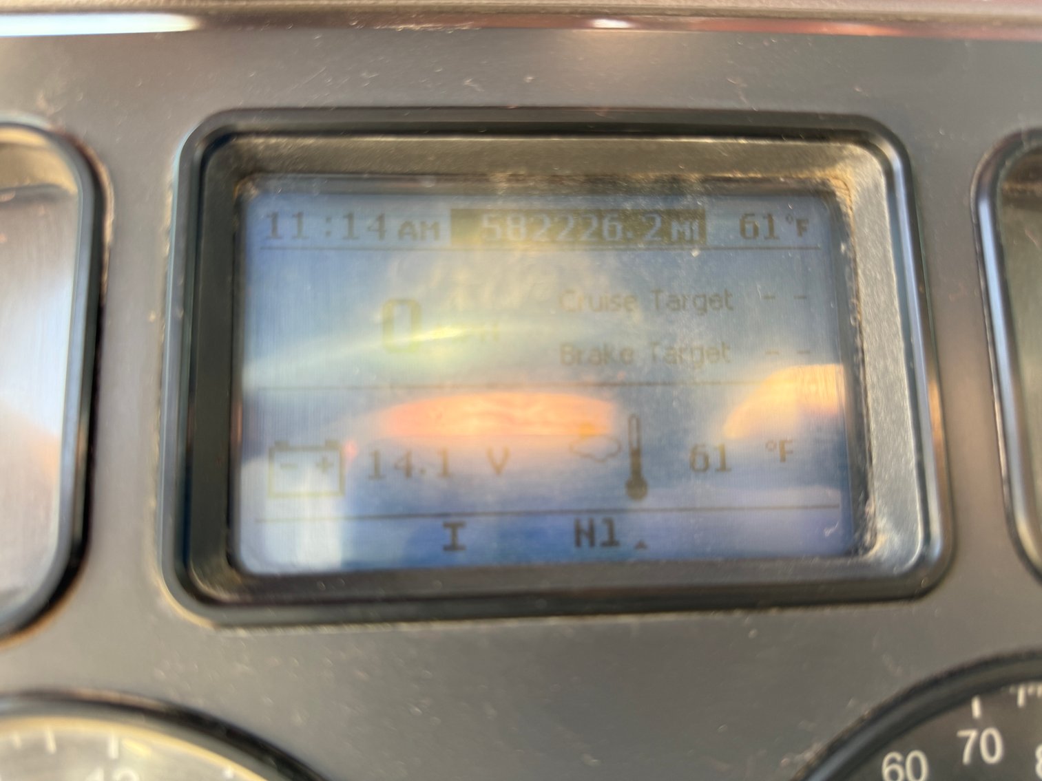 Image for 2013 Mack CXU613 T/A Dump Truck