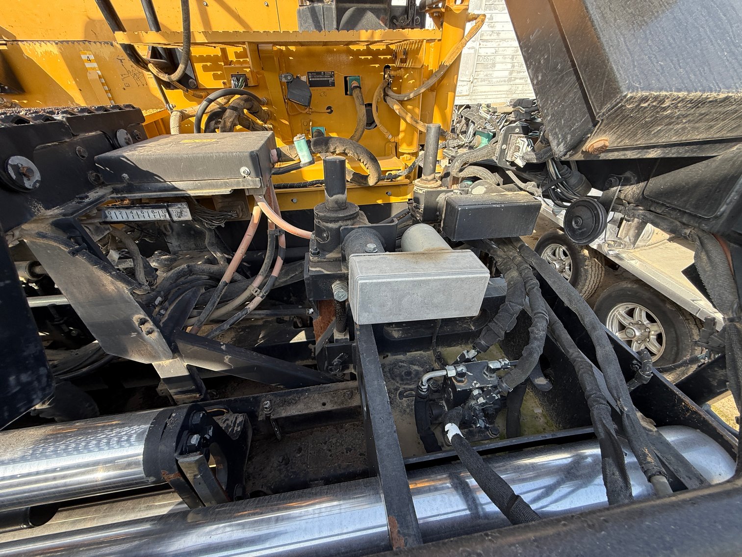 Image for 2014 Caterpillar AP-1055E