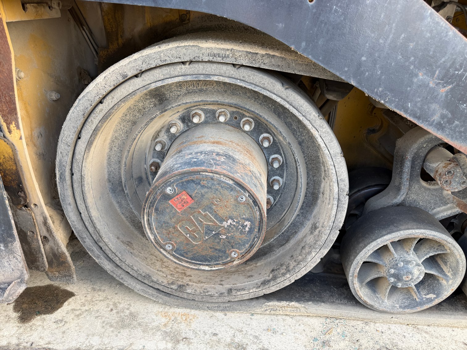 Image for 2014 Caterpillar AP-1055E