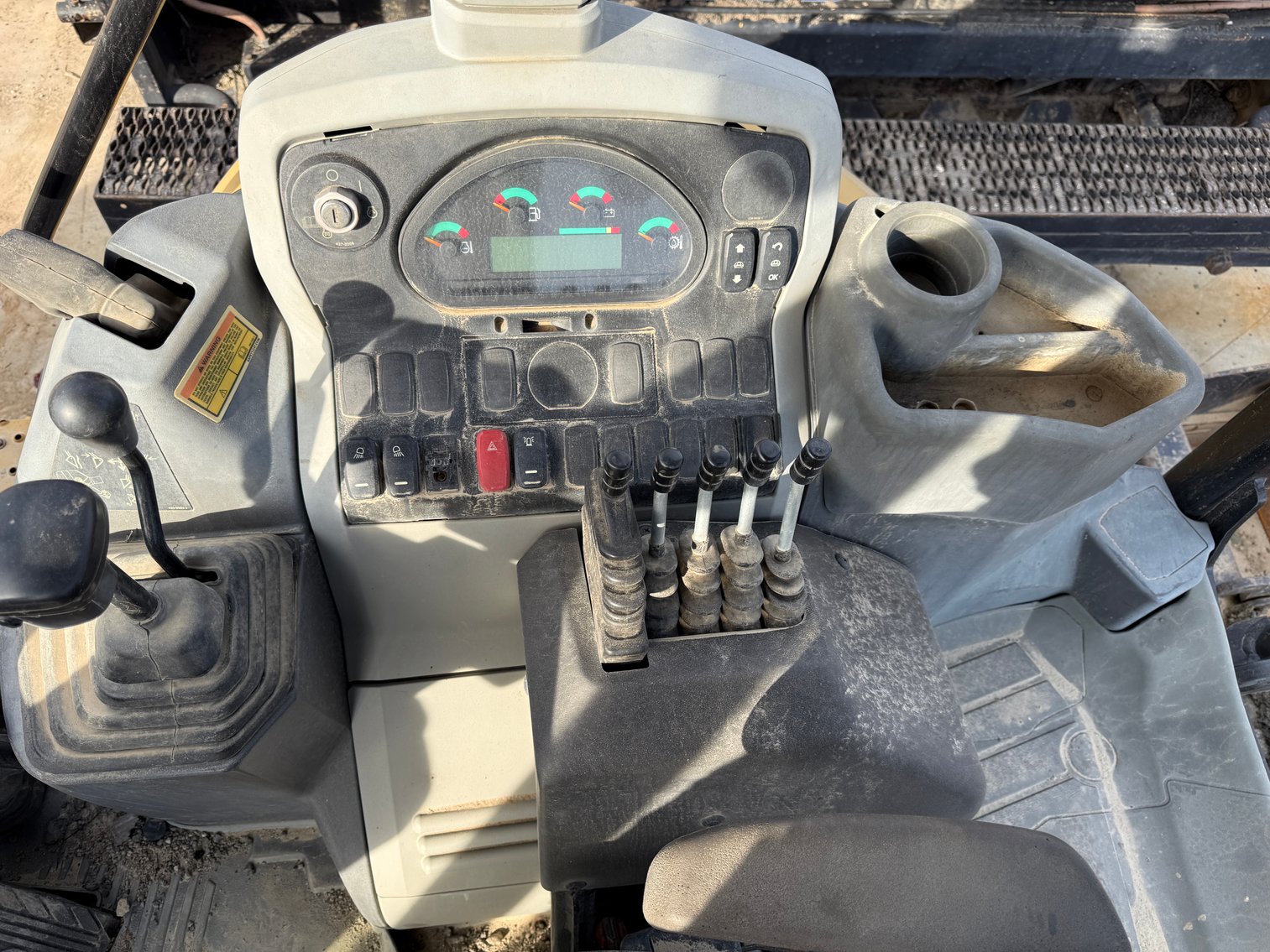 Image for 2016 Caterpillar 415F2 IL