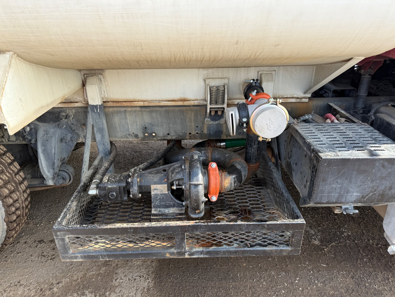 Image for 2011 Freightliner Coronado T/A Water Truck