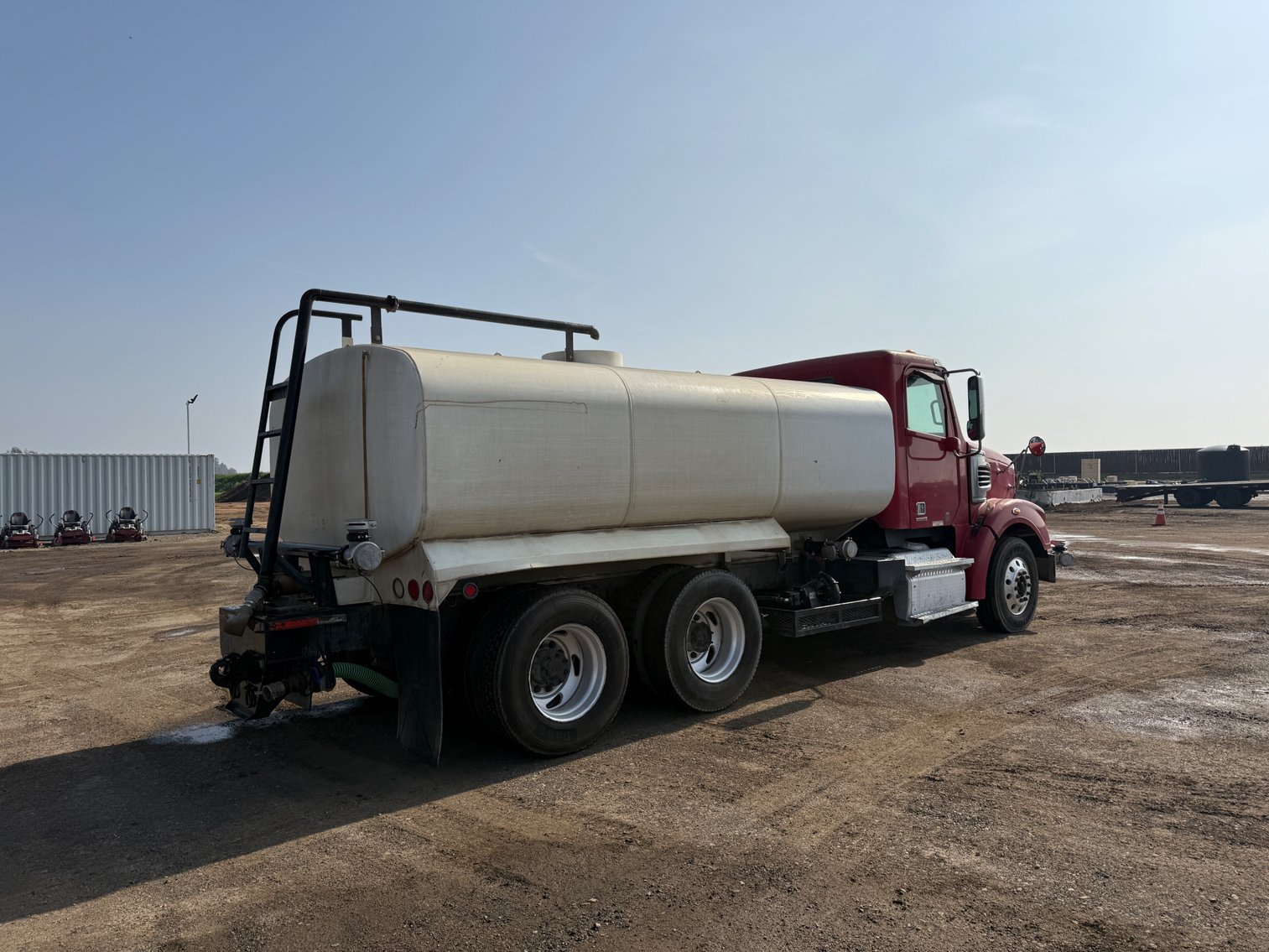 Image for 2011 Freightliner Coronado T/A Water Truck