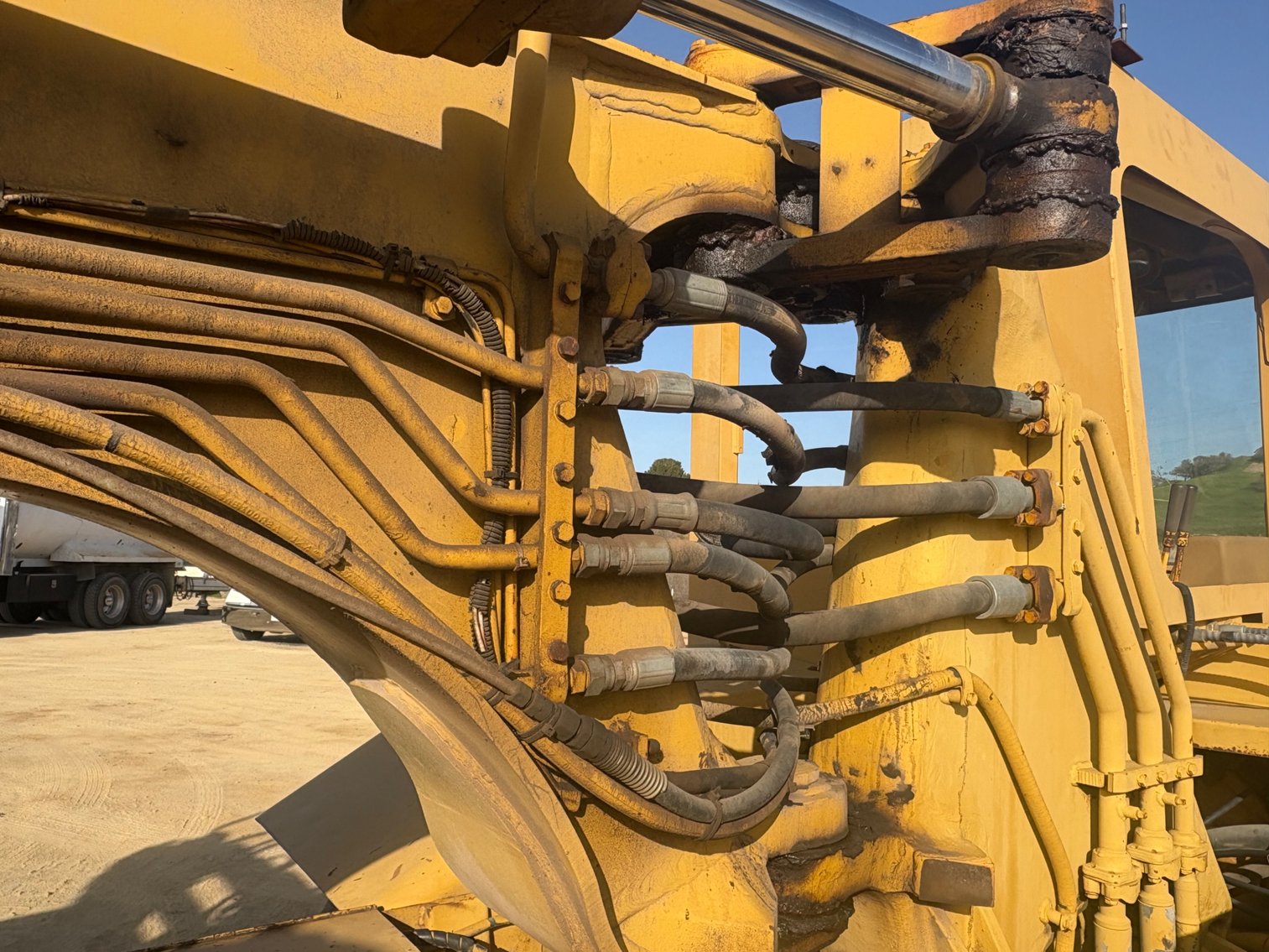 Image for Caterpillar 613B Motor Scraper