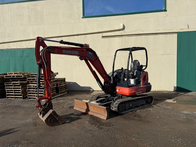 Image for 2017 Kubota KX040-4 Mini Excavator