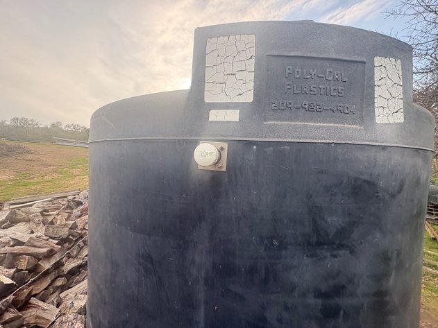 Image for 2000 Gallon Water Tank