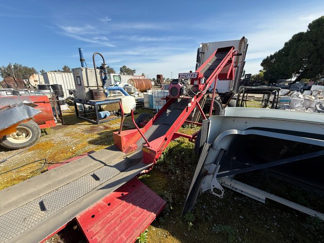 Image for Thomas Manufacturing Stockpile Elevator