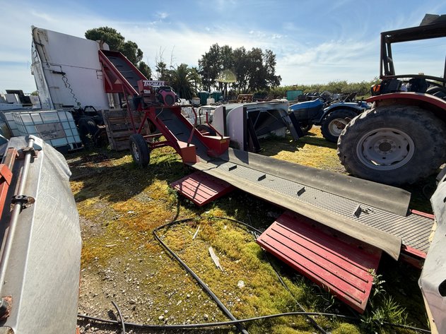Image for Thomas Manufacturing Stockpile Elevator