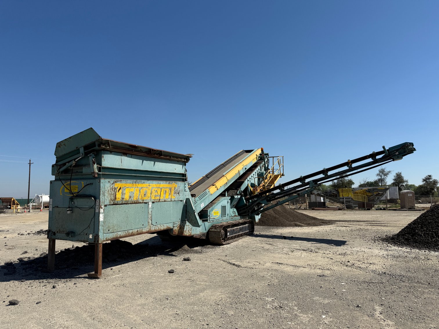 Image for 2002 Trident Screen