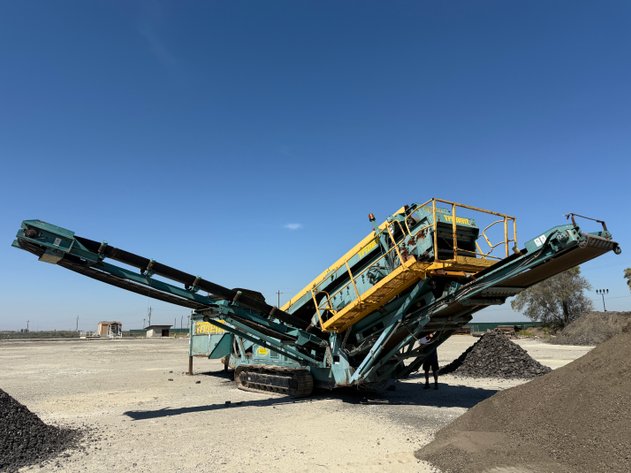 Image for 2002 Trident Screen