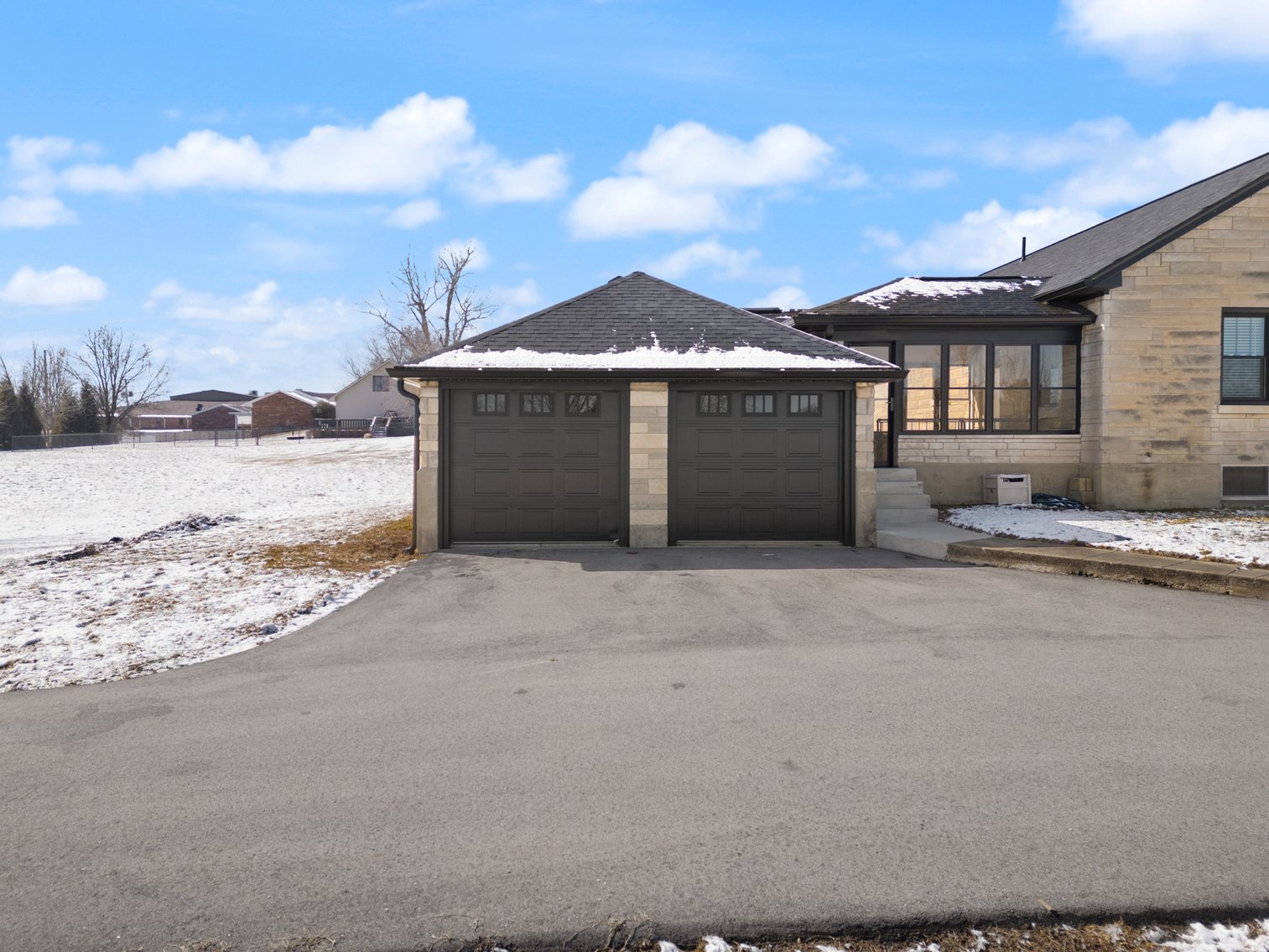 Image for New Albany Commercial Real Estate Auction; 4932 Charlestown Rd; ONLINE AUCTION ONLY