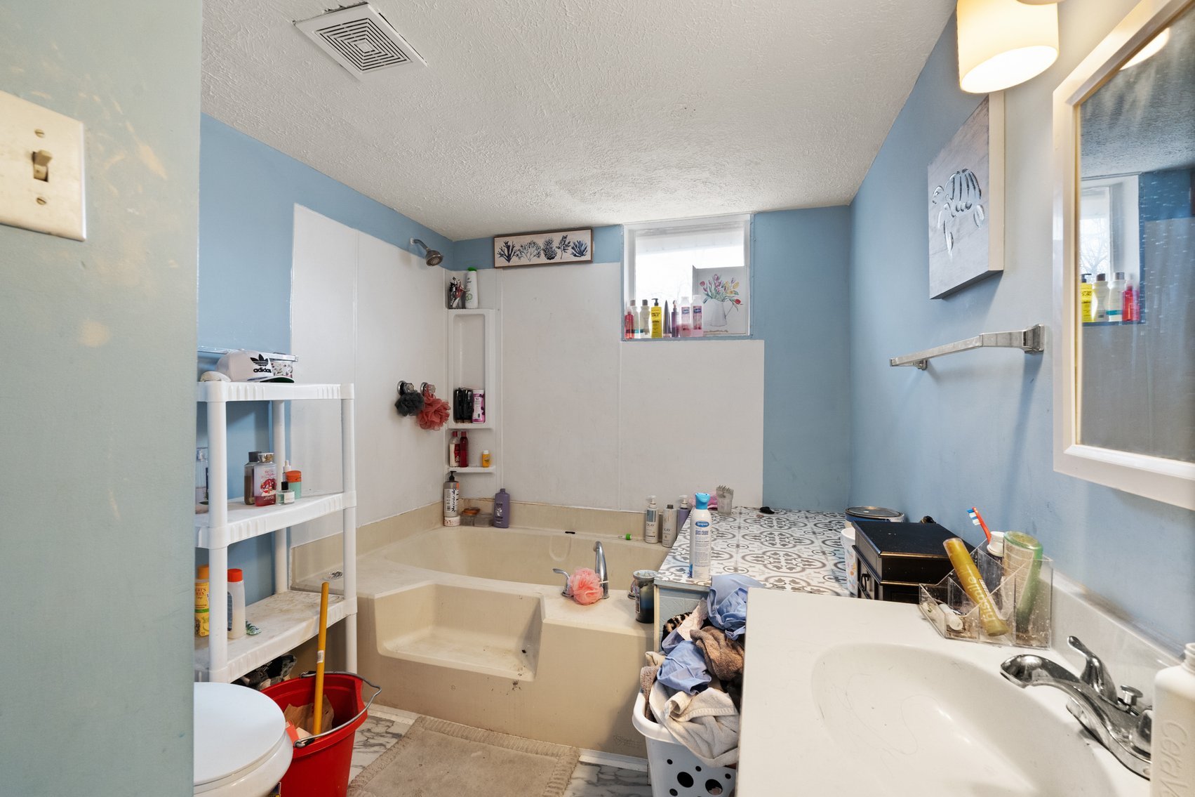 Image for New Albany Real Estate Auction!! 2403 Fairmont Ave - ONLINE AUCTION ONLY