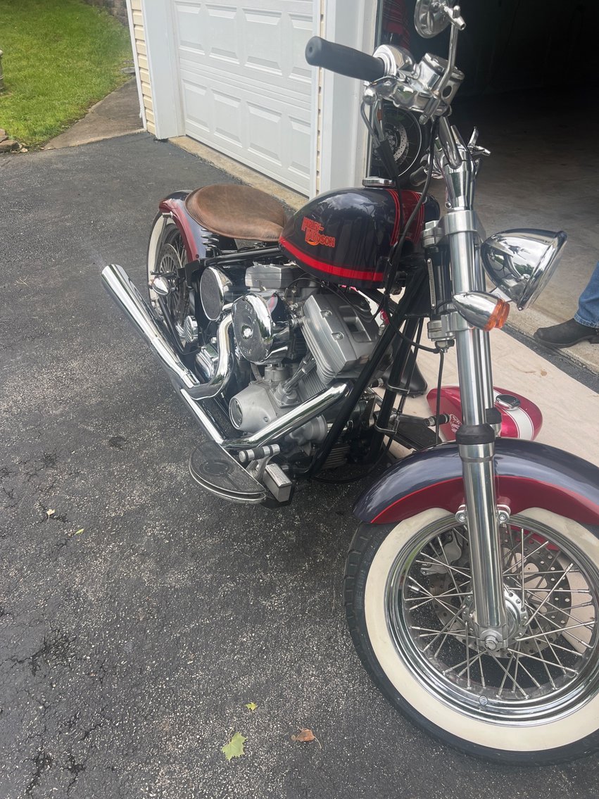 Image for John Inman Estate Auction - Holiday Island