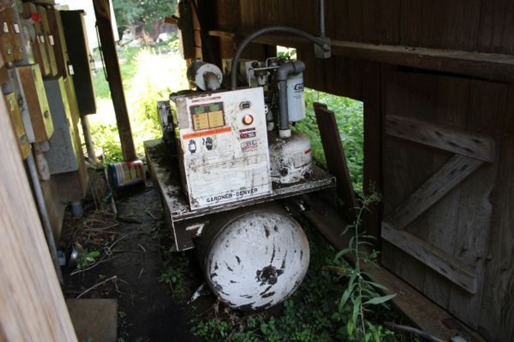 Image for COMPLETE SAWMILL OPERATION