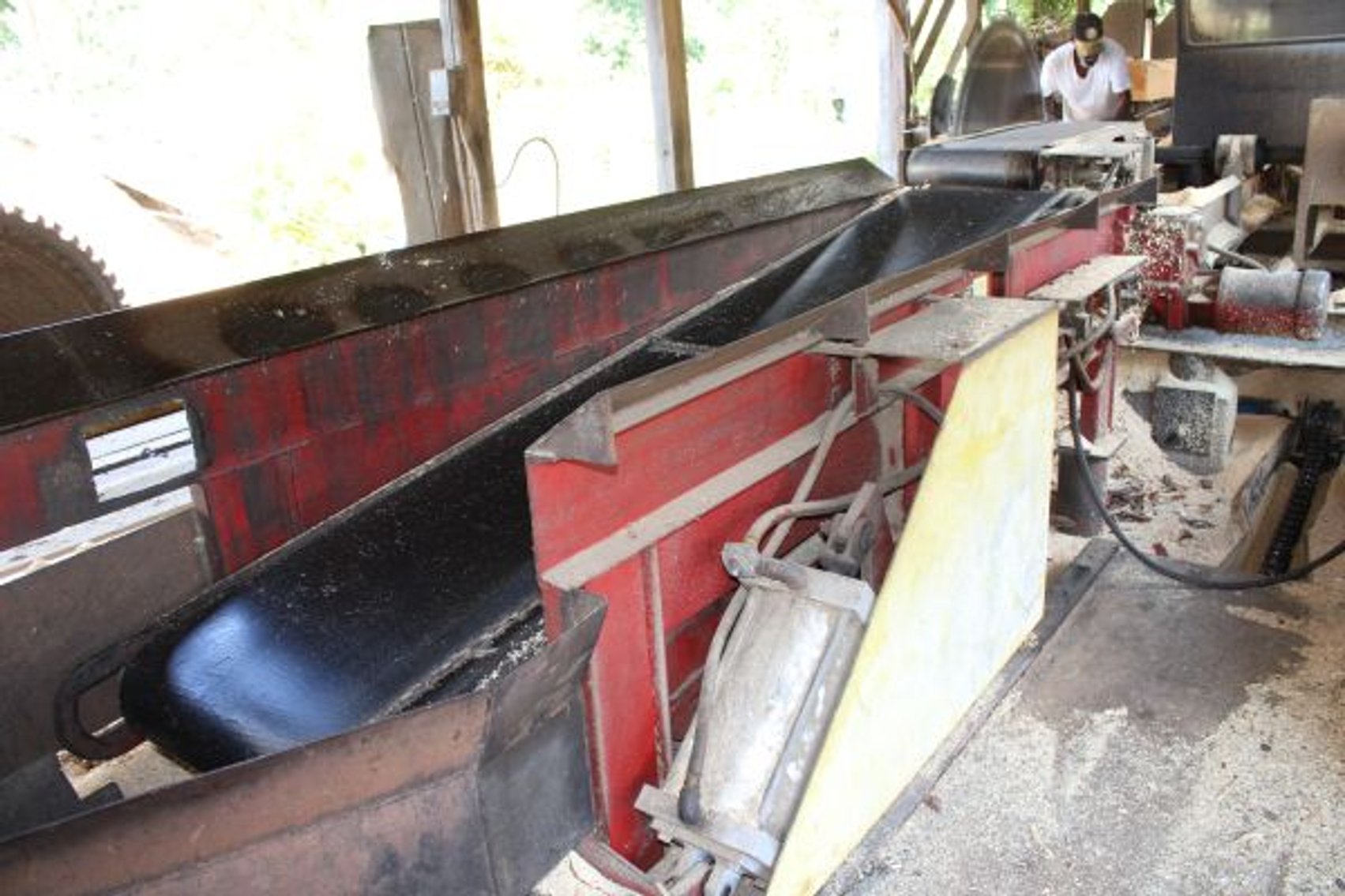 Image for COMPLETE SAWMILL OPERATION