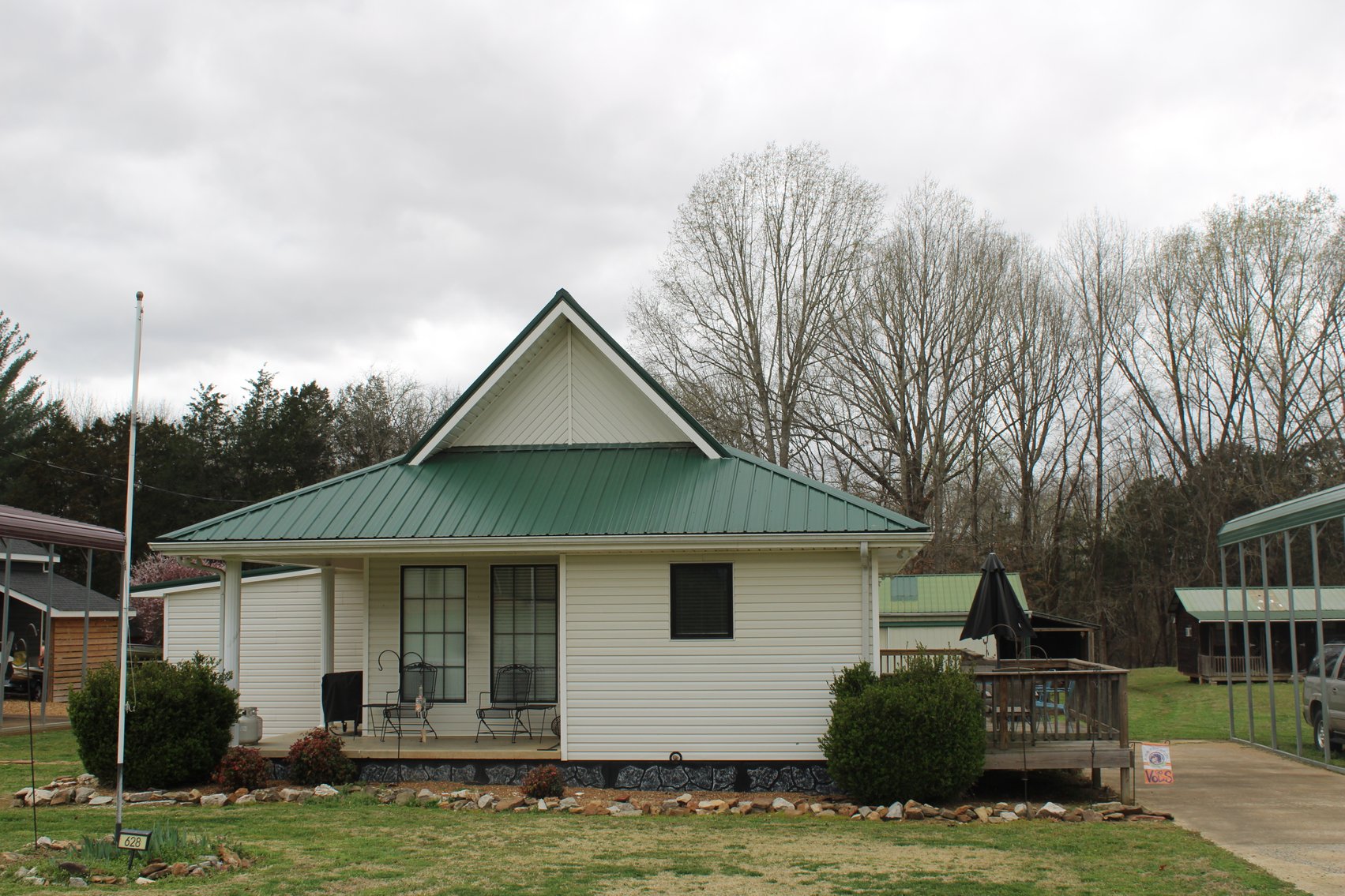 Image for 628 Cypress Creek Marina Road