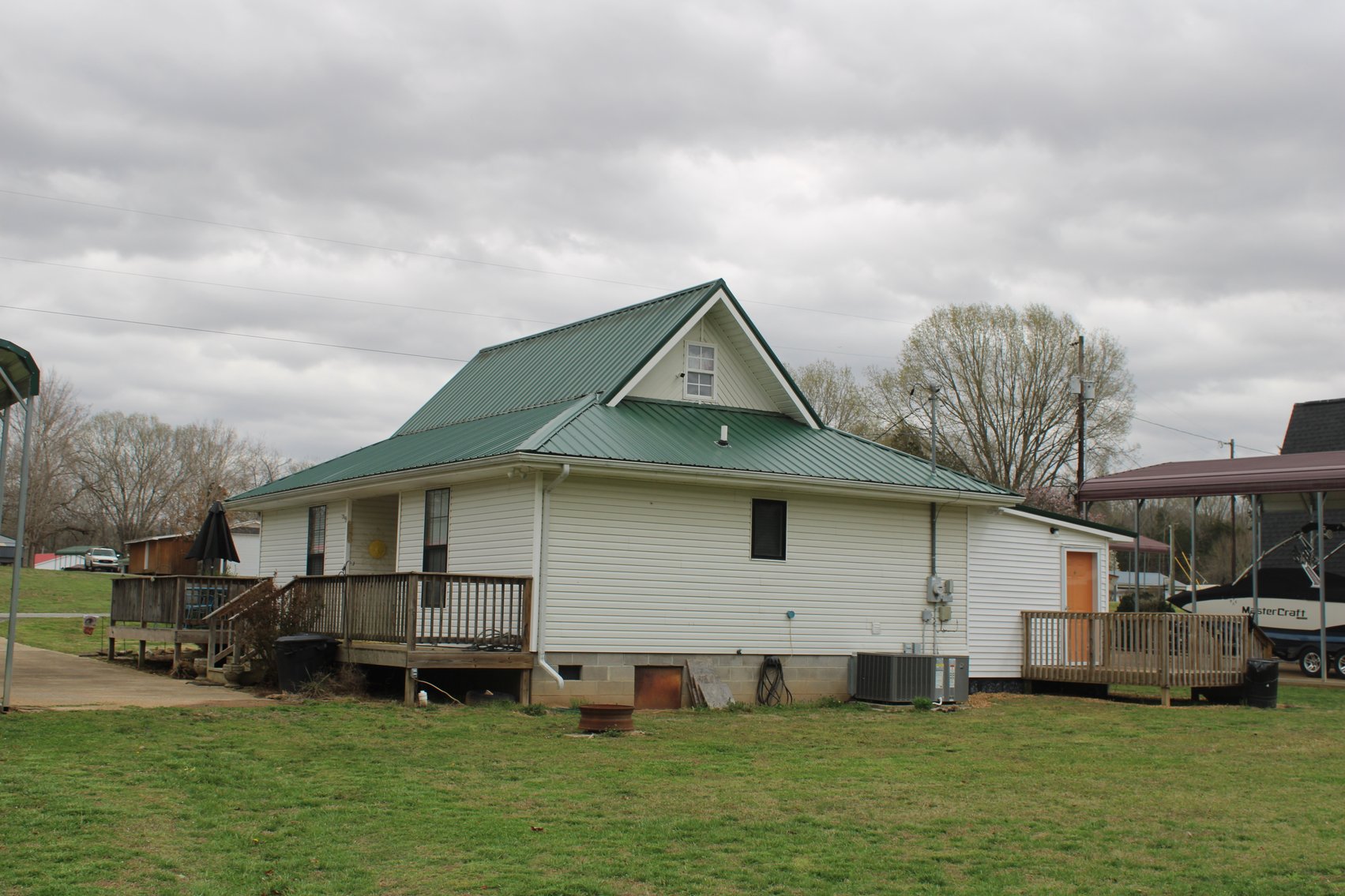 Image for 628 Cypress Creek Marina Road