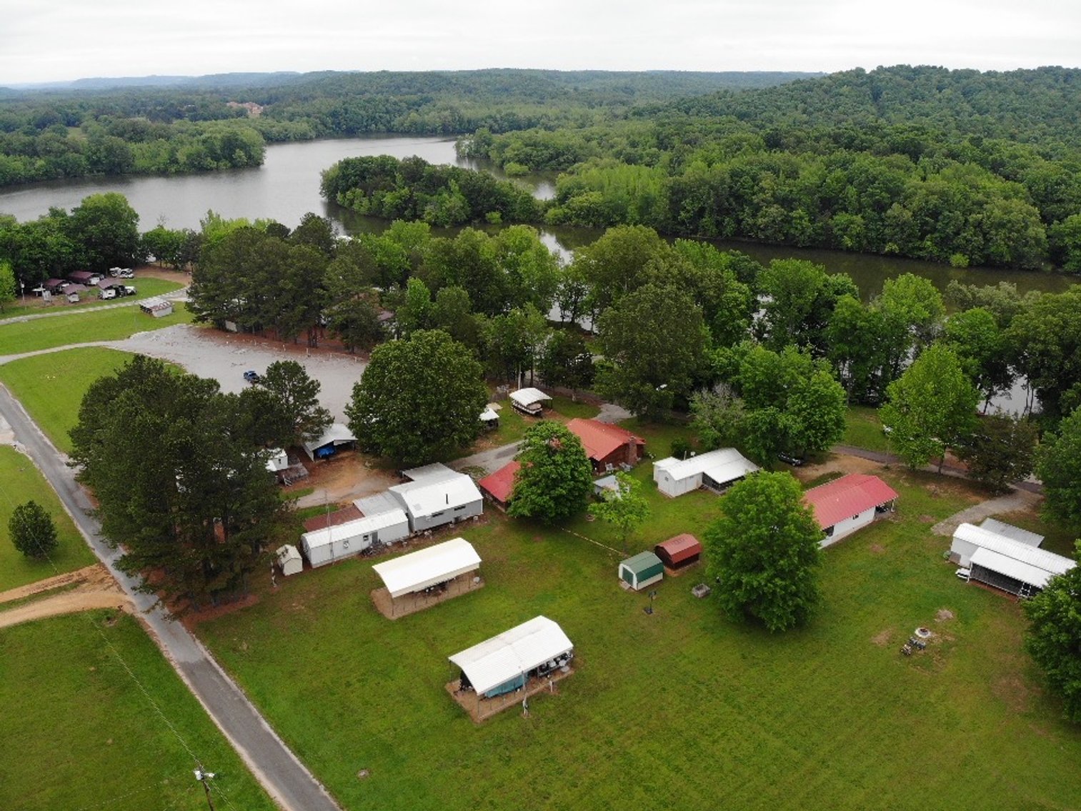 Image for 628 Cypress Creek Marina Road