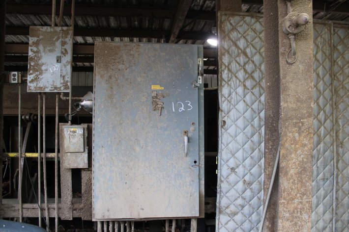 Image for Motor Control Box Cutler Hammer 250 amp