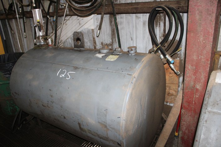 Image for Highland Tank 300 gallon