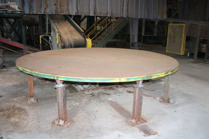 Image for 12' Diameter Round Landing Table