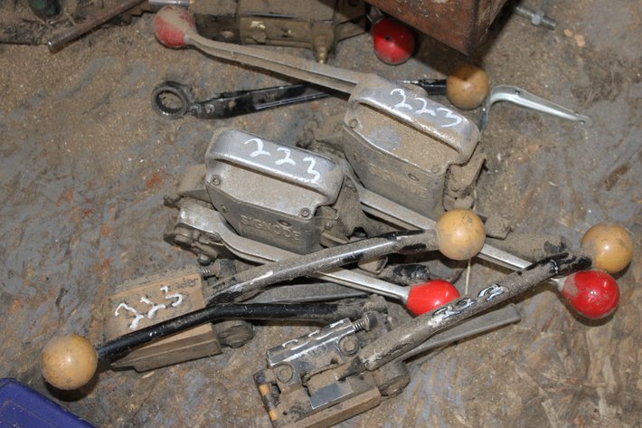 Image for (4) Strapping Tools: (2) Signode