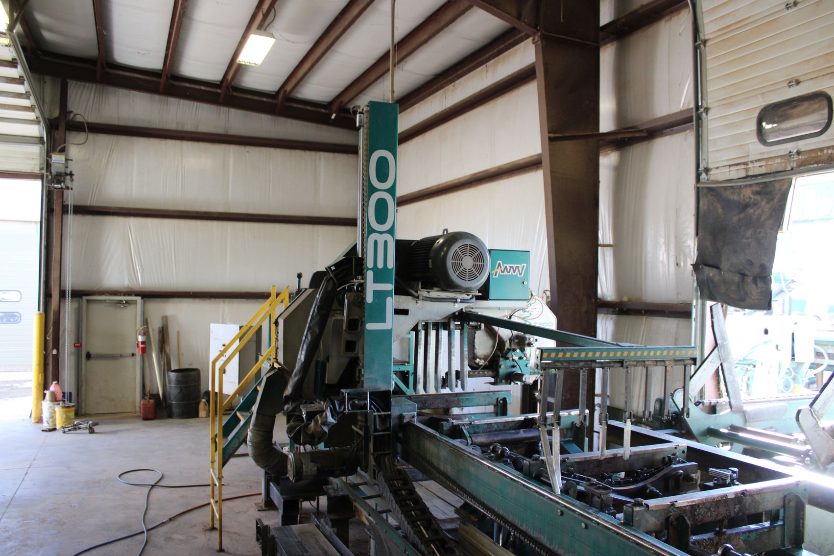 Image for WOODMIZER LT300D