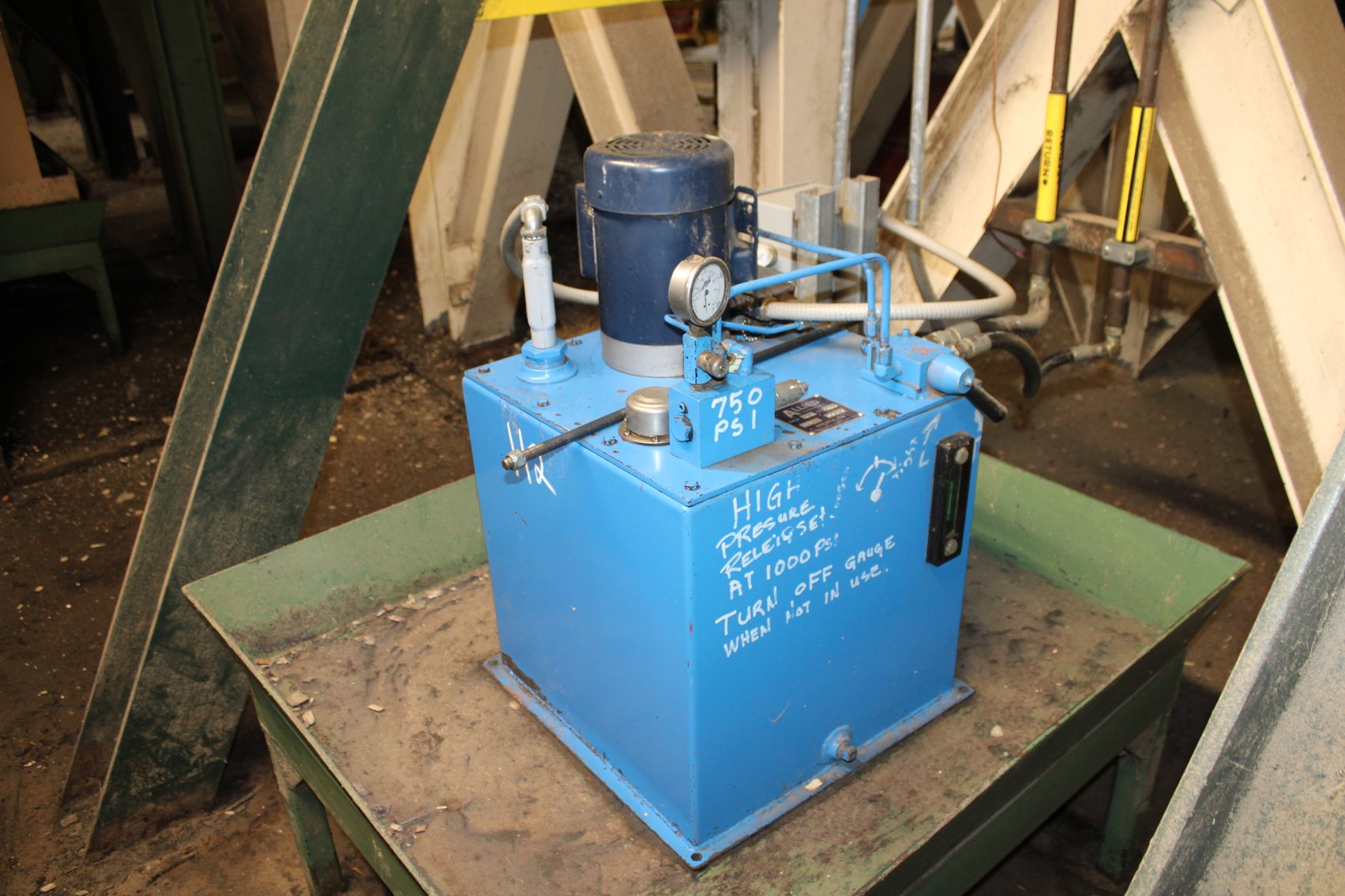 Image for COMPLETE SALEM CARRIAGE SYSTEM