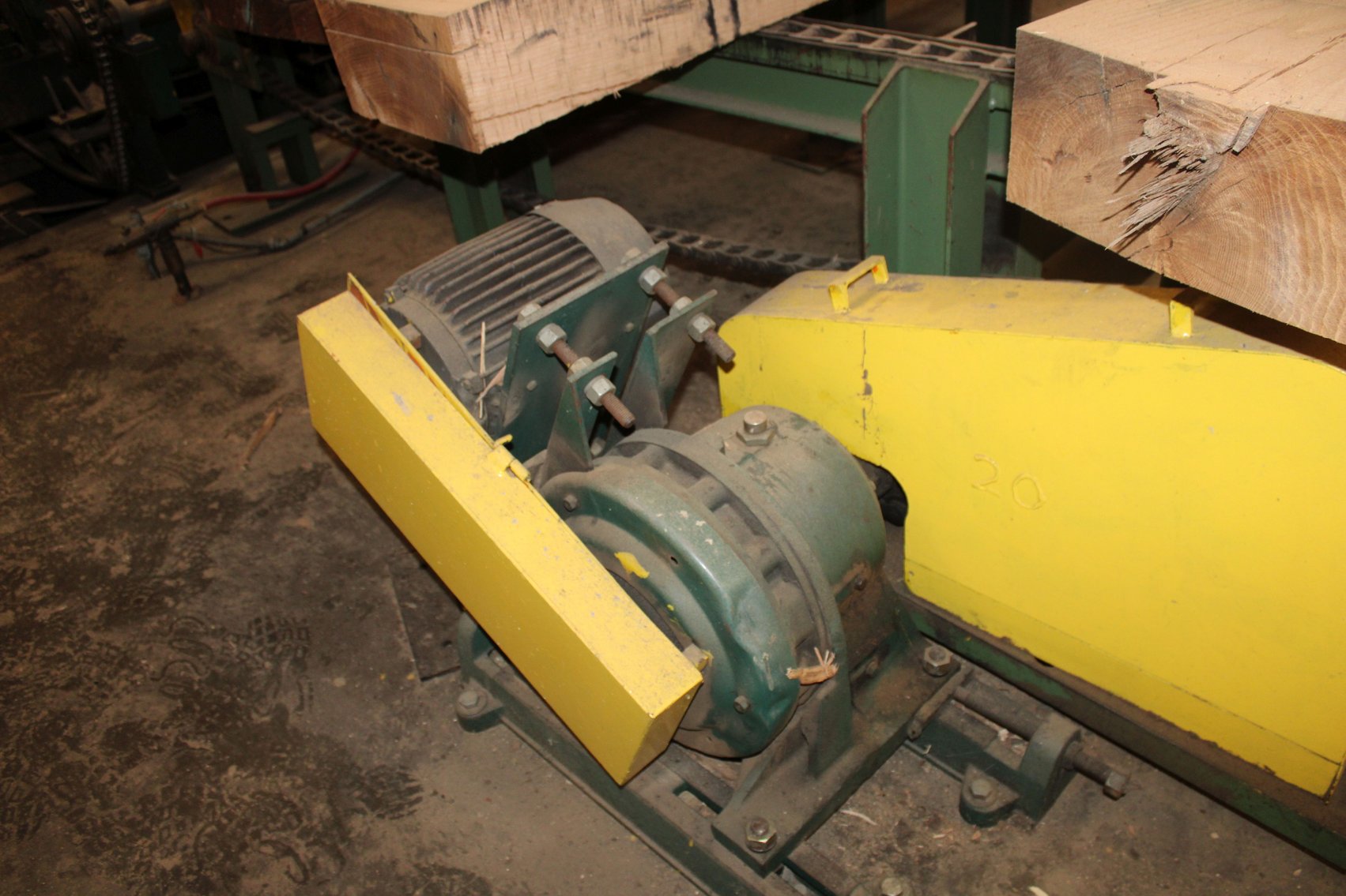 Image for COMPLETE SALEM 7' LINE BAR RESAW SYSTEM