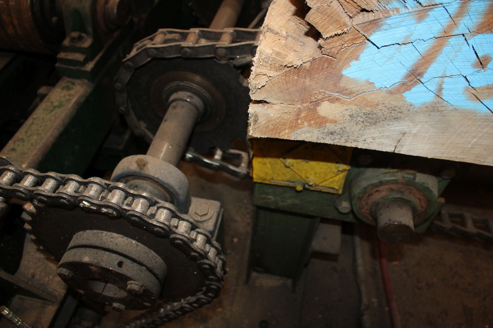 Image for COMPLETE SALEM 7' LINE BAR RESAW SYSTEM