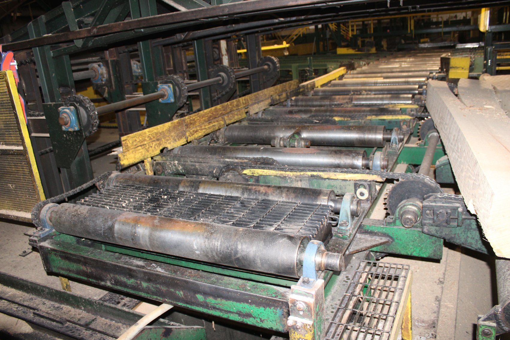 Image for COMPLETE SALEM 7' LINE BAR RESAW SYSTEM