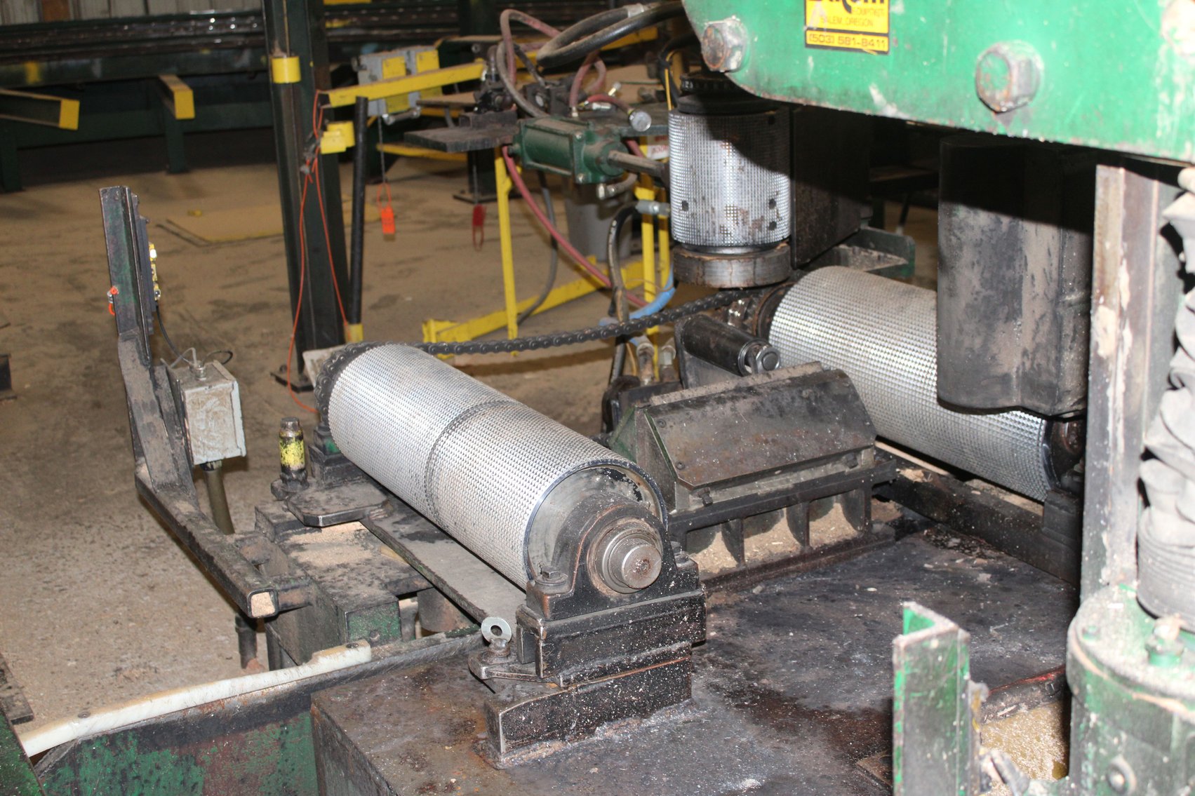 Image for COMPLETE SALEM 7' LINE BAR RESAW SYSTEM