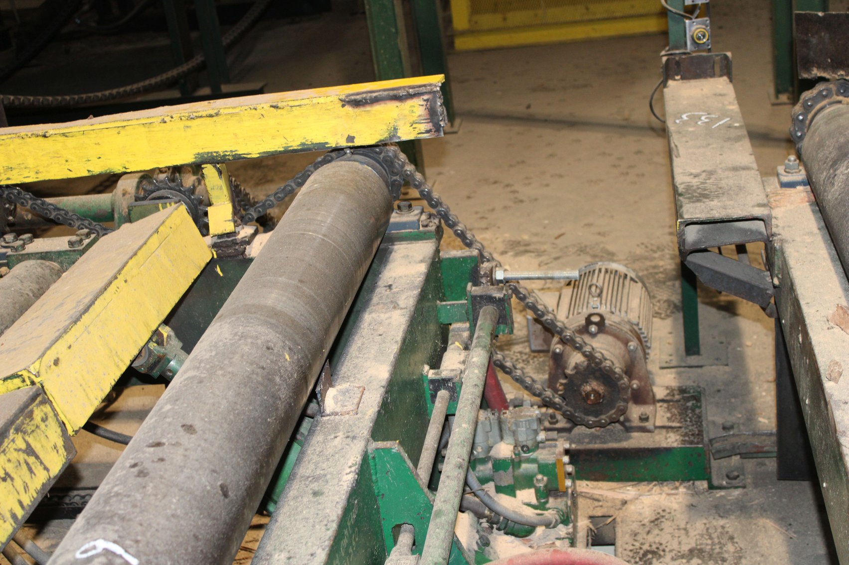 Image for COMPLETE SALEM 7' LINE BAR RESAW SYSTEM