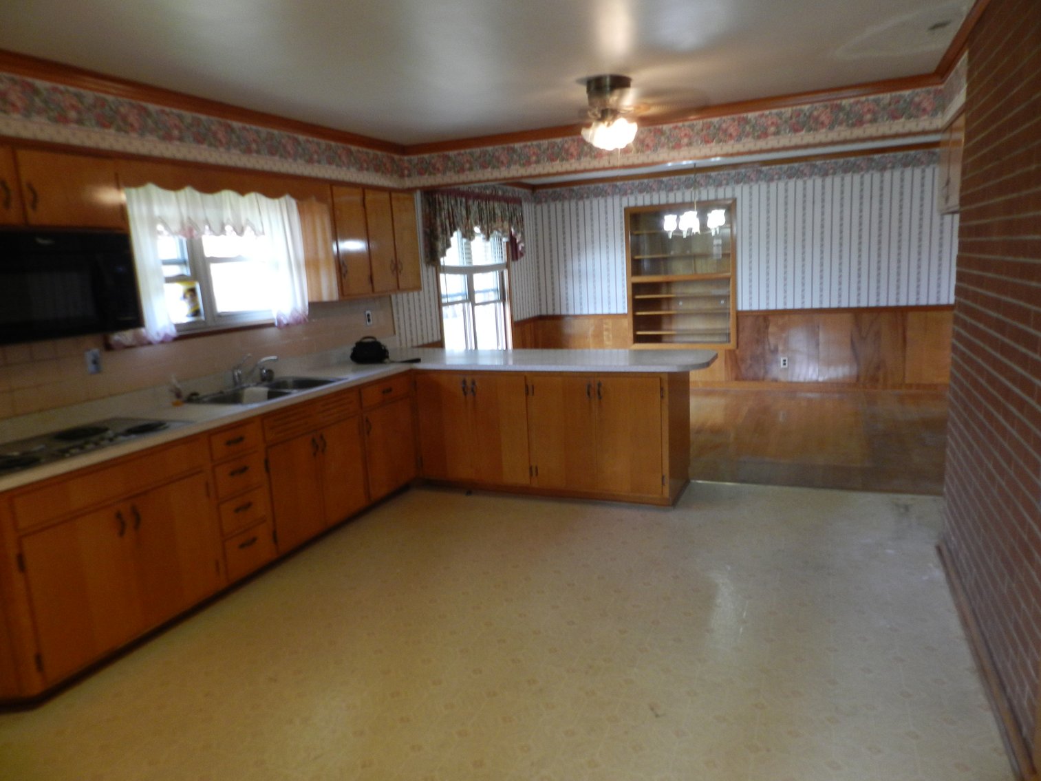 Image for Real Estate Auction for Estate of A. Harris