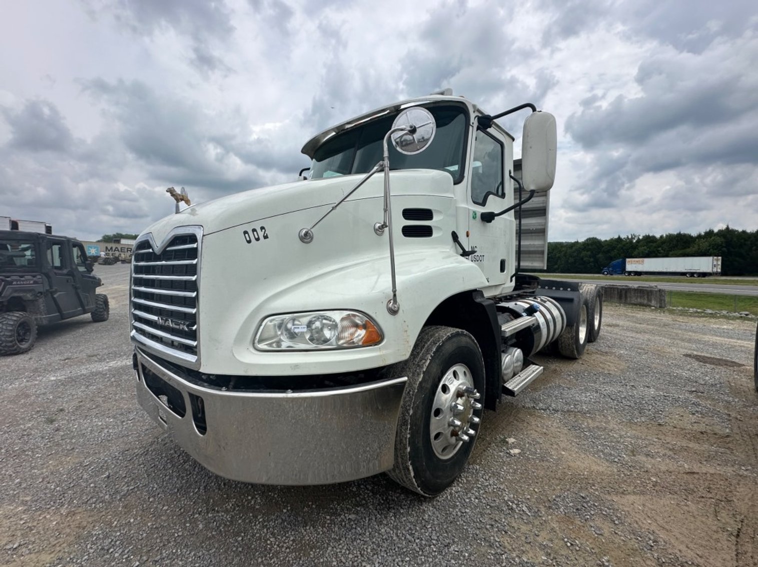 Image for 2014 MACK CXU613 GOLD DOG T/A TRUCK TRACTOR