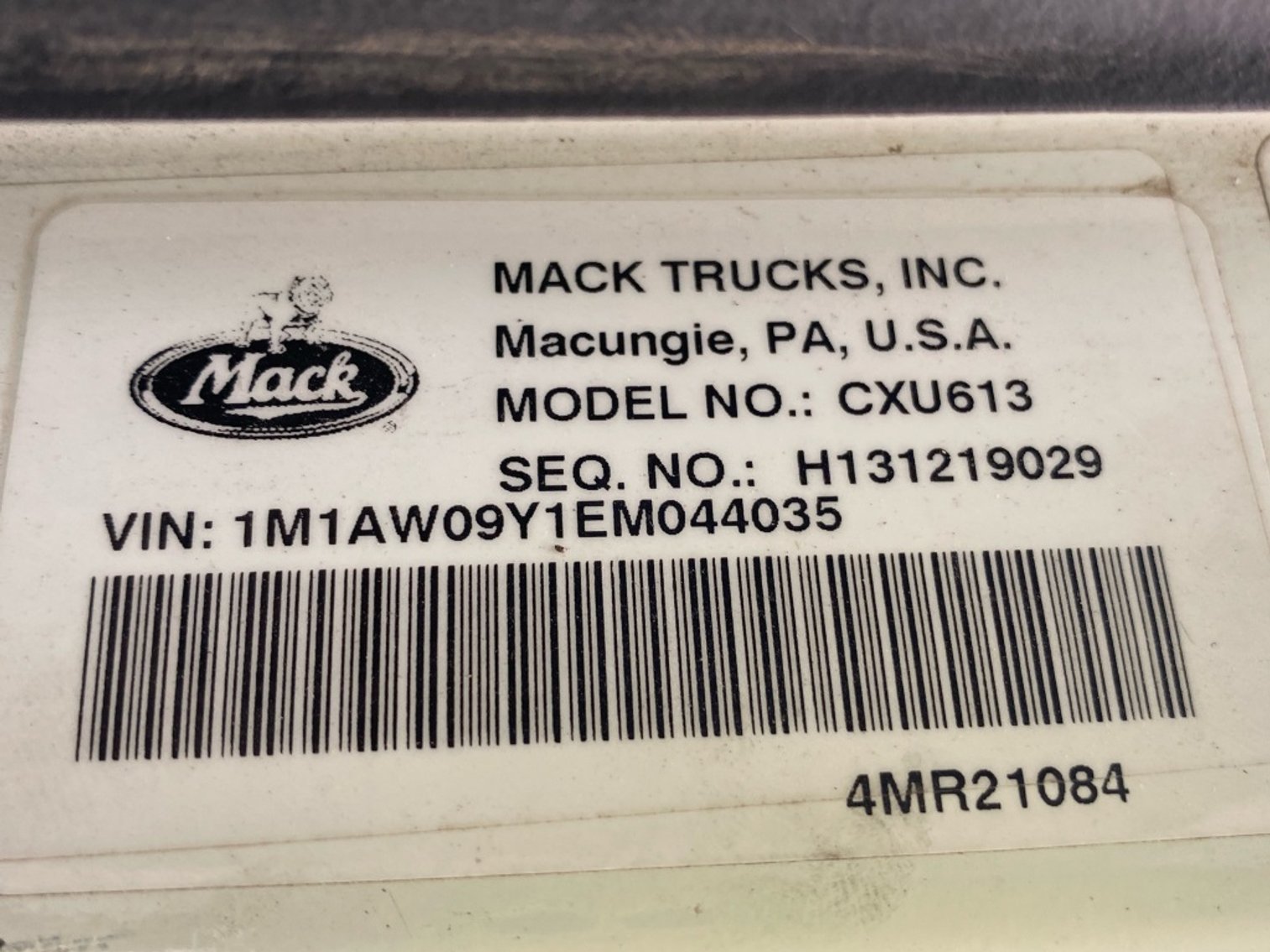 Image for 2014 MACK CXU613 GOLD DOG T/A TRUCK TRACTOR