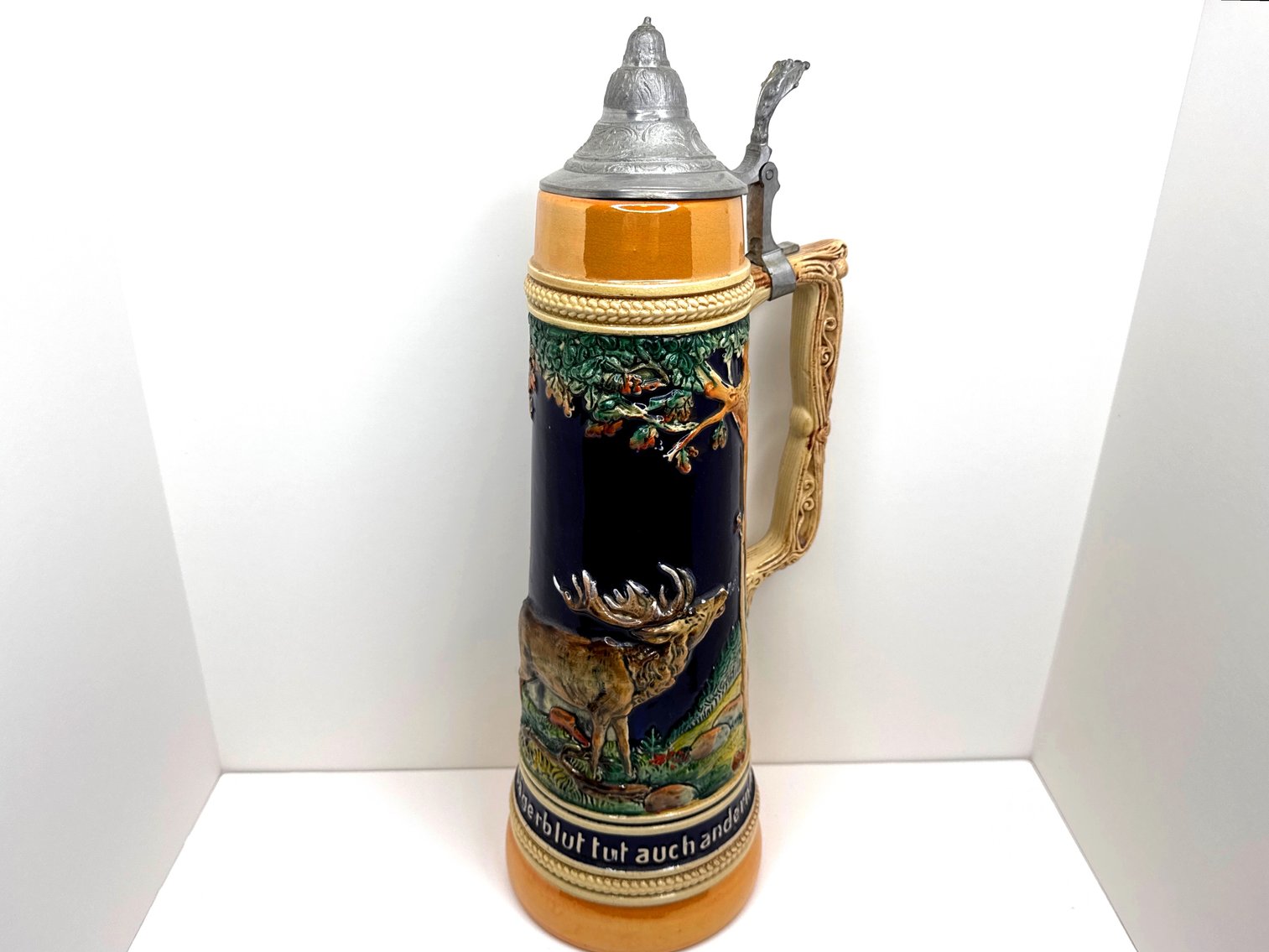 Image for Online Auction - Vintage Steins, Knives, Clocks and Belt Buckles