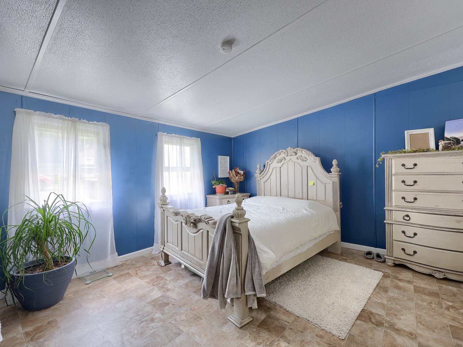 Image for Real Estate Auction For Johnny Lee & Kathryn Riehl