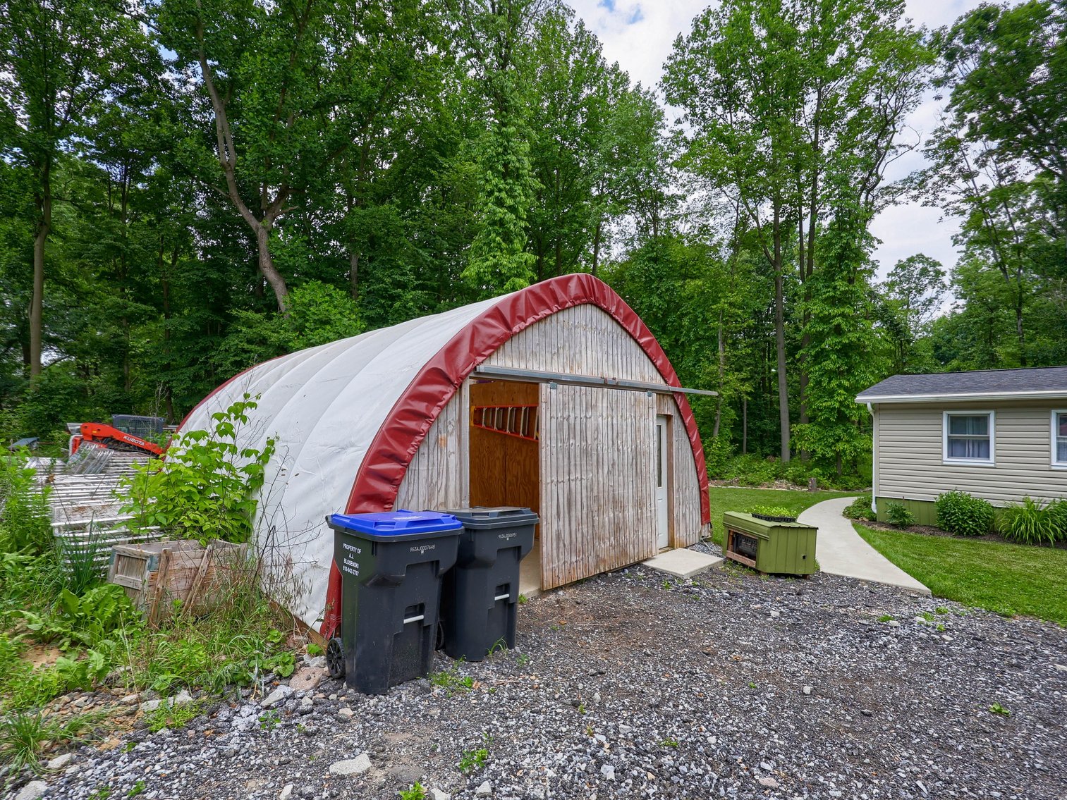 Image for Real Estate Auction For Johnny Lee & Kathryn Riehl