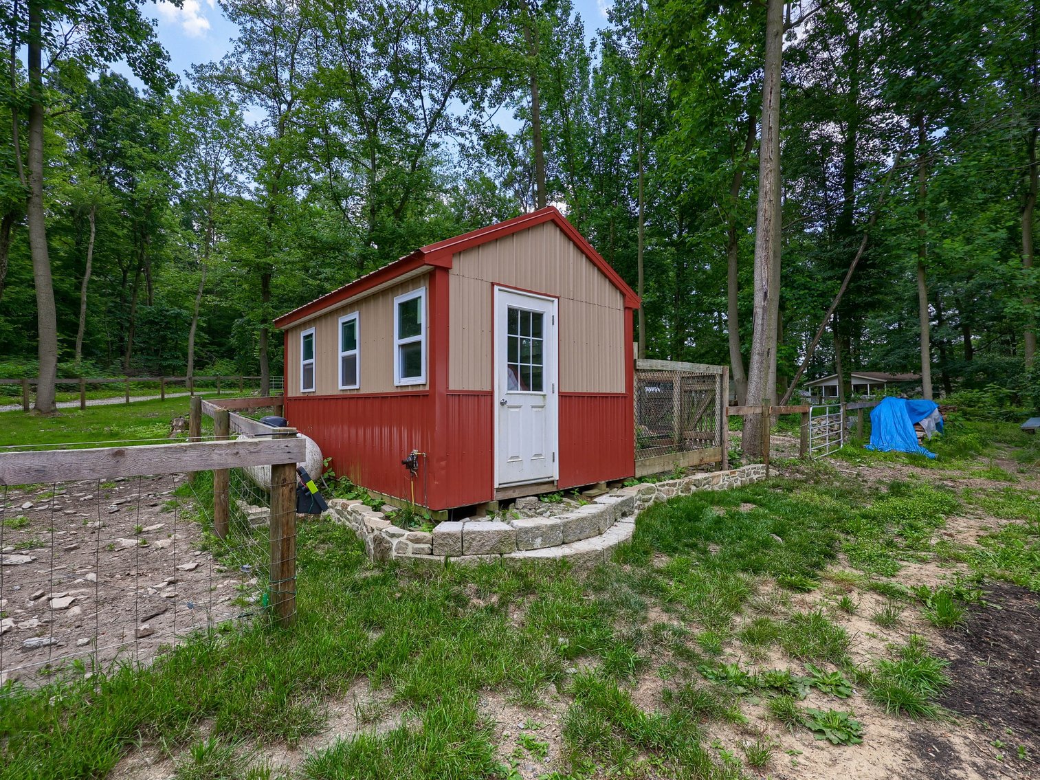 Image for Real Estate Auction For Johnny Lee & Kathryn Riehl