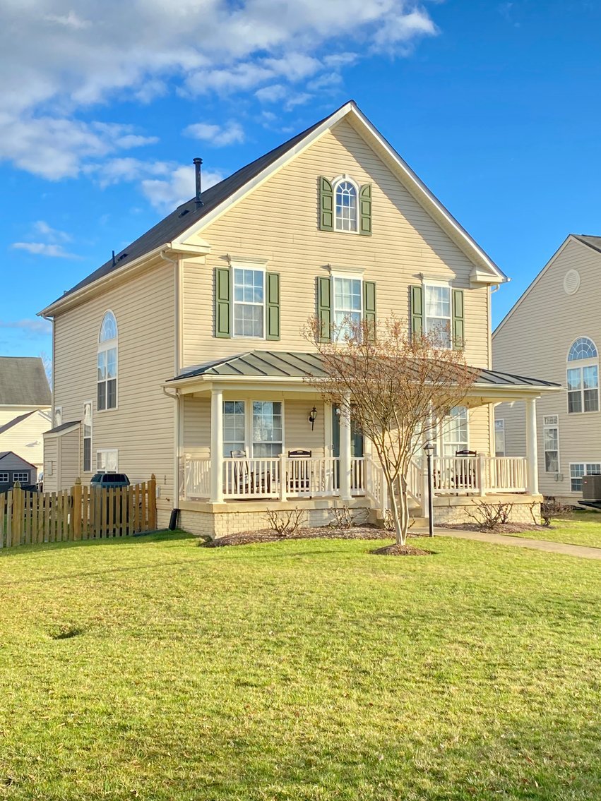 Image for 3 BR/3.5 BA Home w/Basement & Attached Garage w/Workshop in the Town of Lovettsville--Loudoun County, VA