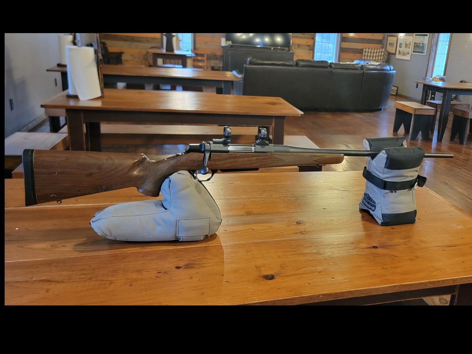 Image for Lowell Larew Estate Gun Auction