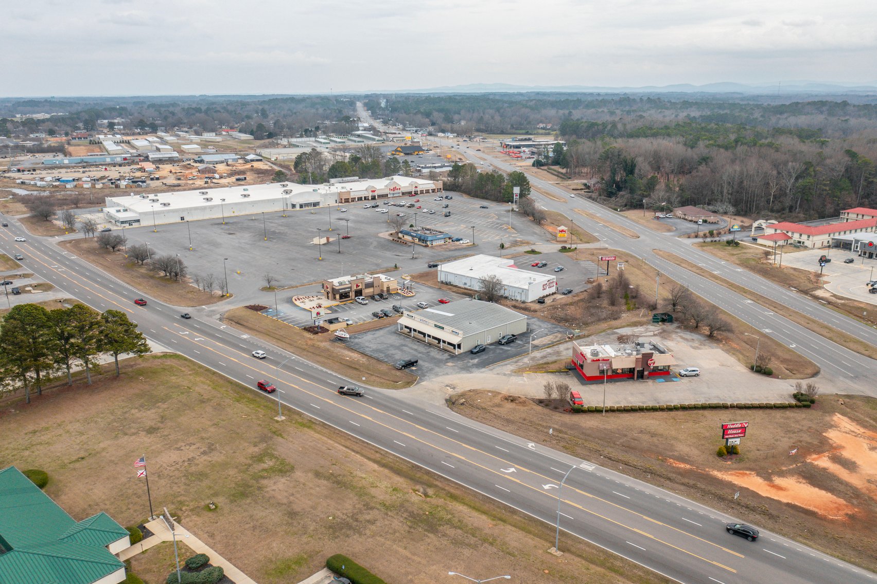 Image for 1551 Chesnut Bypass Centre, AL 35960