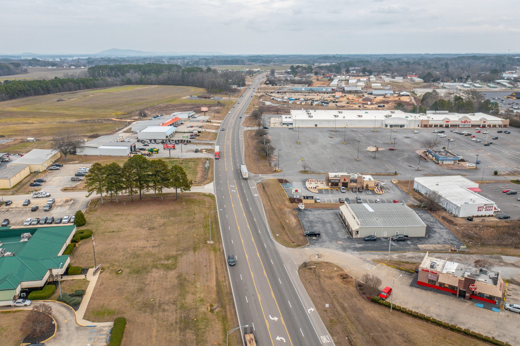 Image for 1551 Chesnut Bypass Centre, AL 35960